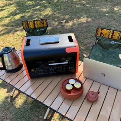 کمپینگ در فضای باز برق قابل حمل ایستگاه برق خورشیدی 2048wh 2200W باتری LiFePO4