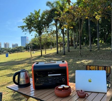 AT22 2000W 2200W LiFePO4 باتری ایستگاه برق قابل حمل برای سیستم بانک برق در فضای باز