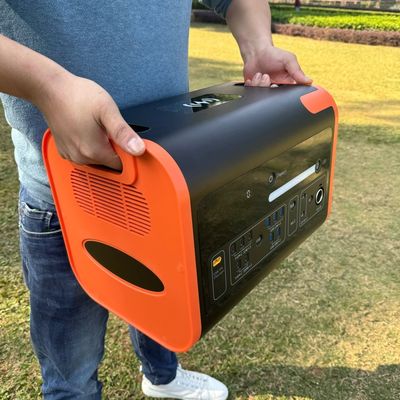 محوطه برق اضطراری ABS PC آلومینیوم آلیاژ شیل 220 ولت ژنراتور تلفن همراه خروجی AC
