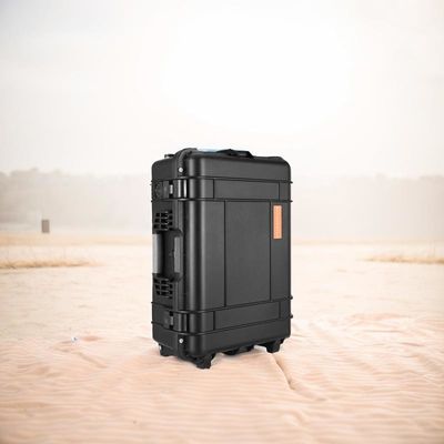 AC خالص Sine Wave 6000W ایستگاه برق قابل حمل برای کمپینگ و تامین برق اضطراری