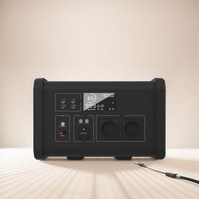 ژنراتور کوچک خورشیدی قابل شارژ 700 وات ژنراتور قابل حمل برای Cpap