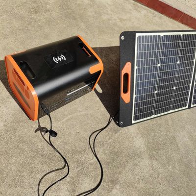 پانل خورشیدی یک کریستال قابل جمع کردن 200W برای کامپر RV