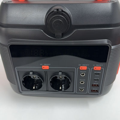 خانه بیرون کمپینگ سفر RV ژنراتور 600W باتری لیتیوم قابل حمل نیروگاه