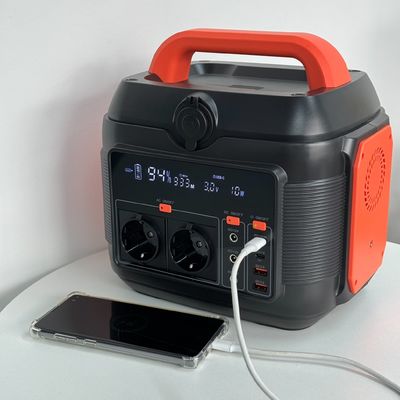 576wh ژنراتور خورشیدی قابل حمل با ظرفیت اسمی برای شارژ موبایل و قطع برق