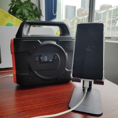 AC Output Waveform موج اصلاح شده 200W سیستم انرژی پشتیبان قابل شارژ برای کمپینگ
