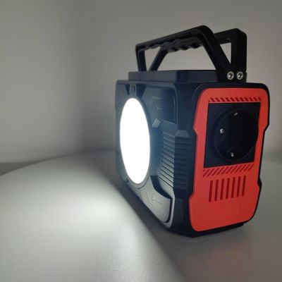 چراغ LED 4W ثابت و خروجی AC موج اصلاح شده در ژنراتور خورشیدی قابل حمل 200W