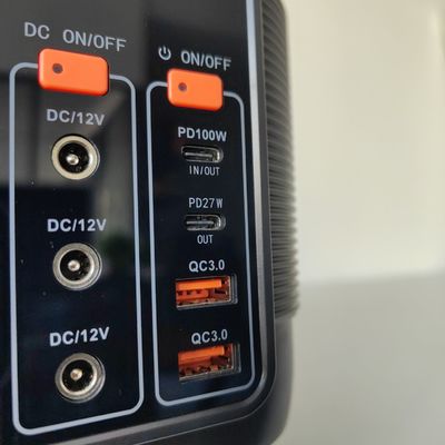 600W/576wh ایستگاه الکتریکی قابل حمل چند عملکردی مستقیم با خروجی Pd27W نوع C2