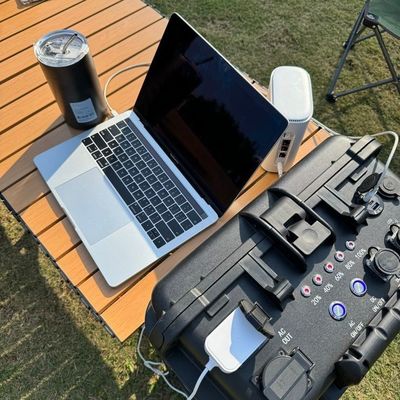 8000W قدرت اوج LiFePO4 سلول لیتیوم ژنراتور خورشیدی قابل حمل برای فعالیت های بیرونی