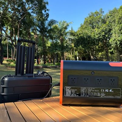 LiFePO4 2kw 2200W ایستگاه برق قابل حمل برای شارژ در فضای باز و چند عملکردی