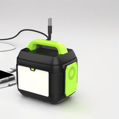 ۵۷۶wh ورودی خورشیدی ایستگاه برق قابل حمل ۶۰۰W کمپینگ در فضای باز USB C-type DC AC Output