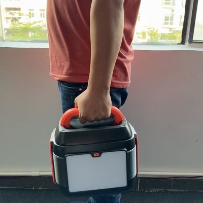 MPPT قدرت 600W باتری لیتیوم قابل حمل در فضای باز ایستگاه برق تلفن همراه AC خروجی 220V