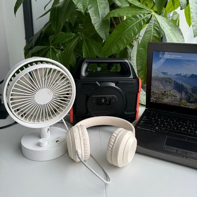 ژنراتور ذخیره سازی انرژی بالکن 300 ولت با چراغ LED