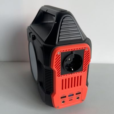 ژنراتور خورشیدی 300 وات AC DC دو بار شارژ USB نوع C برای ایستگاه شارژ در فضای باز