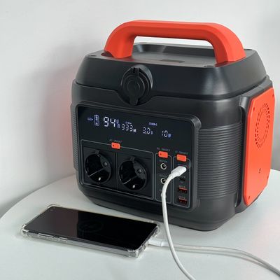 بالکن RV ژنراتور قابل حمل تلفن همراه نور قوی چراغ های LED و نوع C1 ورودی / خروجی