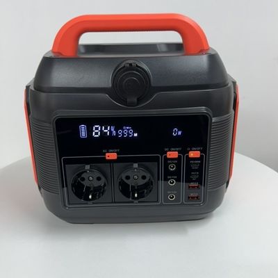 نشان دادن صفحه نمایش کریستال مایع 600W ژنراتور خورشیدی قابل حمل برای ماشین و S6 در فضای باز
