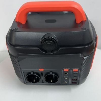 ژنراتور خورشیدی قابل حمل 600W برای کمپینگ RV با خروجی 220V و احراز هویت Un38.3 / MSDS