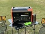 800W شارژ خورشیدی سیاه و نارنجی کمپینگ در فضای باز مرکز انرژی قابل حمل 2kw نیروگاه