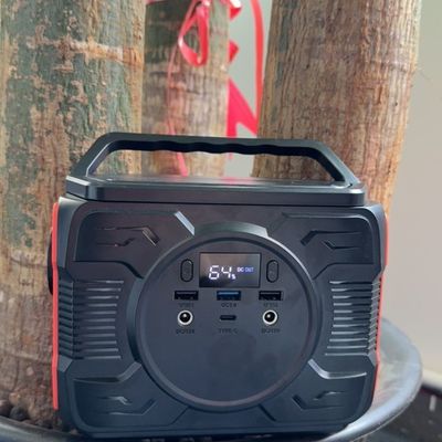 ظرفیت باتری 48000mAh 200W ژنراتور خورشیدی قابل حمل نوع C ایستگاه خروجی AC DC USB