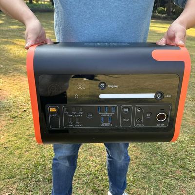 2200W قدرت ثابت می تواند 4000W انرژی ذخیره سازی انرژی تلفن همراه برای و قدرت پایدار