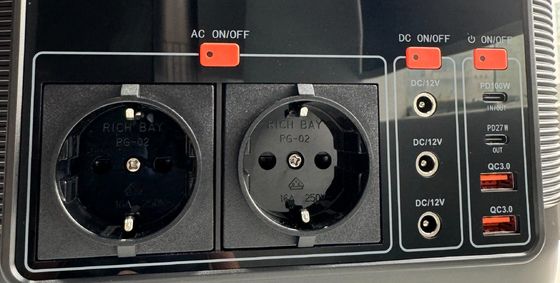 گرم 600W کمپینگ در فضای باز ایستگاه برق قابل حمل با باتری لیتیوم فوسفات آهن