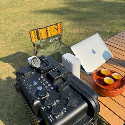 ظرفیت باتری 48V62.5ah 3000wh بانک های برق قابل حمل ژنراتور خورشیدی برای کمپینگ در فضای باز