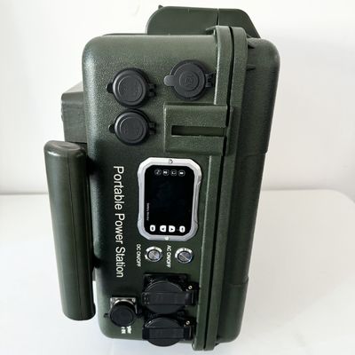 کار در فضای باز کمپینگ اضطراری 110V / 230V / 3000W نیروگاه با پورت AC / DC / USB