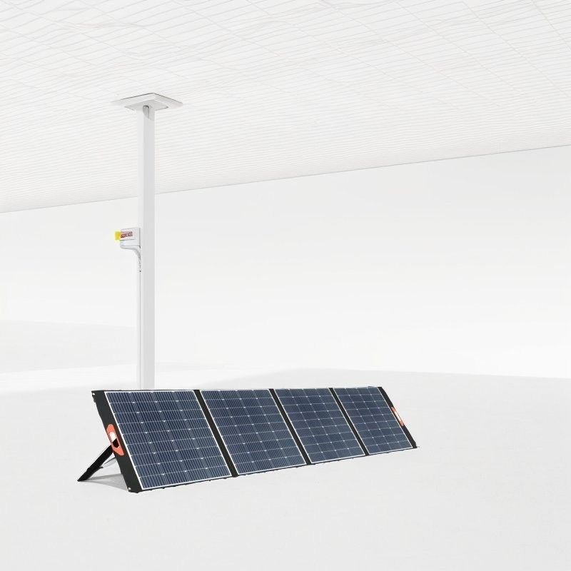 UB-100 پانل خورشیدی سبز بیرونی دوامدار 100W قدرت نامی دستگاه قابل حمل تاشو