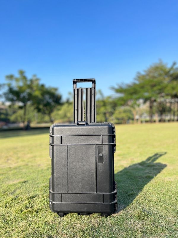 باتری فوسفات لیتیوم آهن 4000 وات برق قابل حمل LT-40 مدل NO. 42kg