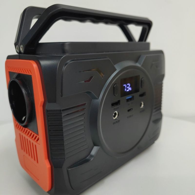 خروجی AC 200W ایستگاه برق قابل حمل ژنراتور خورشیدی برای ایستگاه شارژ در فضای باز