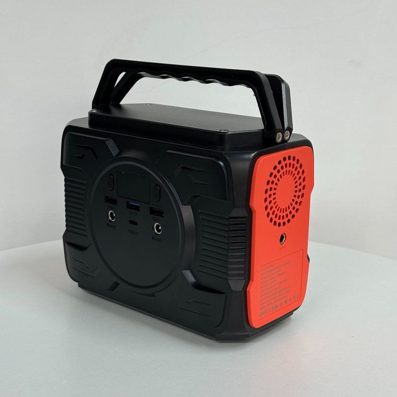 ظرفیت باتری 48000mAh 200W ژنراتور خورشیدی قابل حمل نوع C ایستگاه خروجی AC DC USB