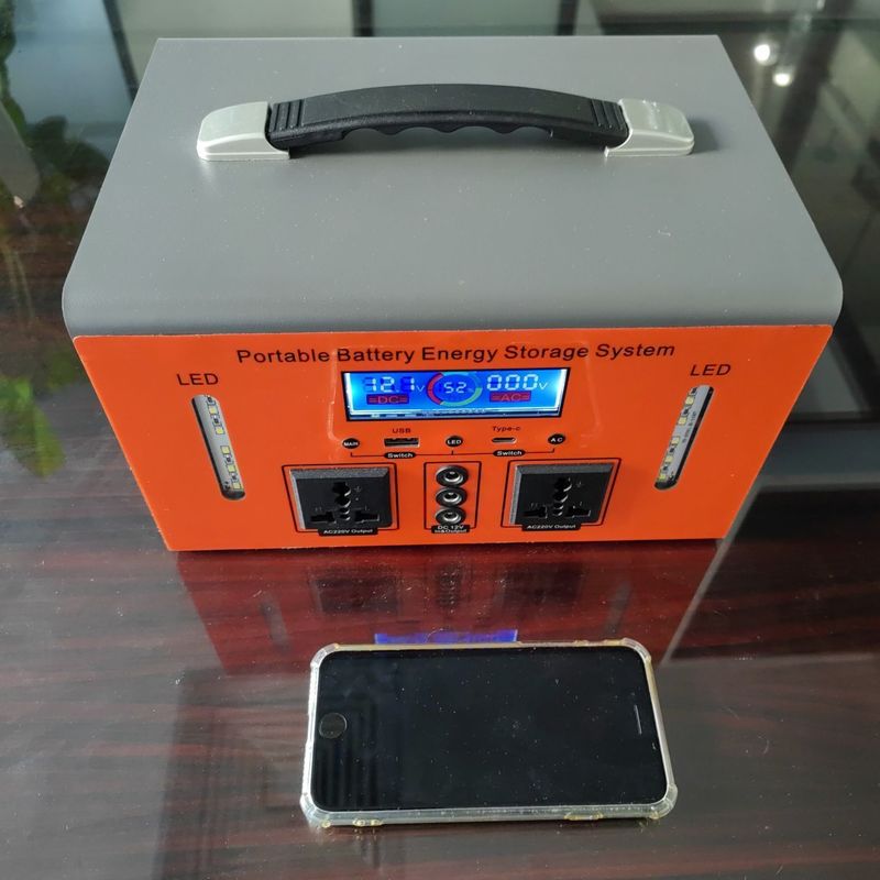 500W دفتر پشتیبان بانک شارژ ایستگاه برق قابل حمل با 12V DC خروجی 11-14V حداکثر